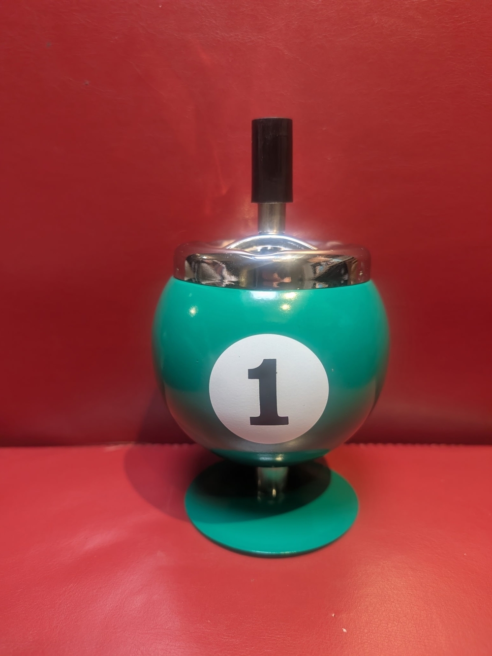 Ashtray Green Number '1' BILLIARDS BALL Table Ashtray